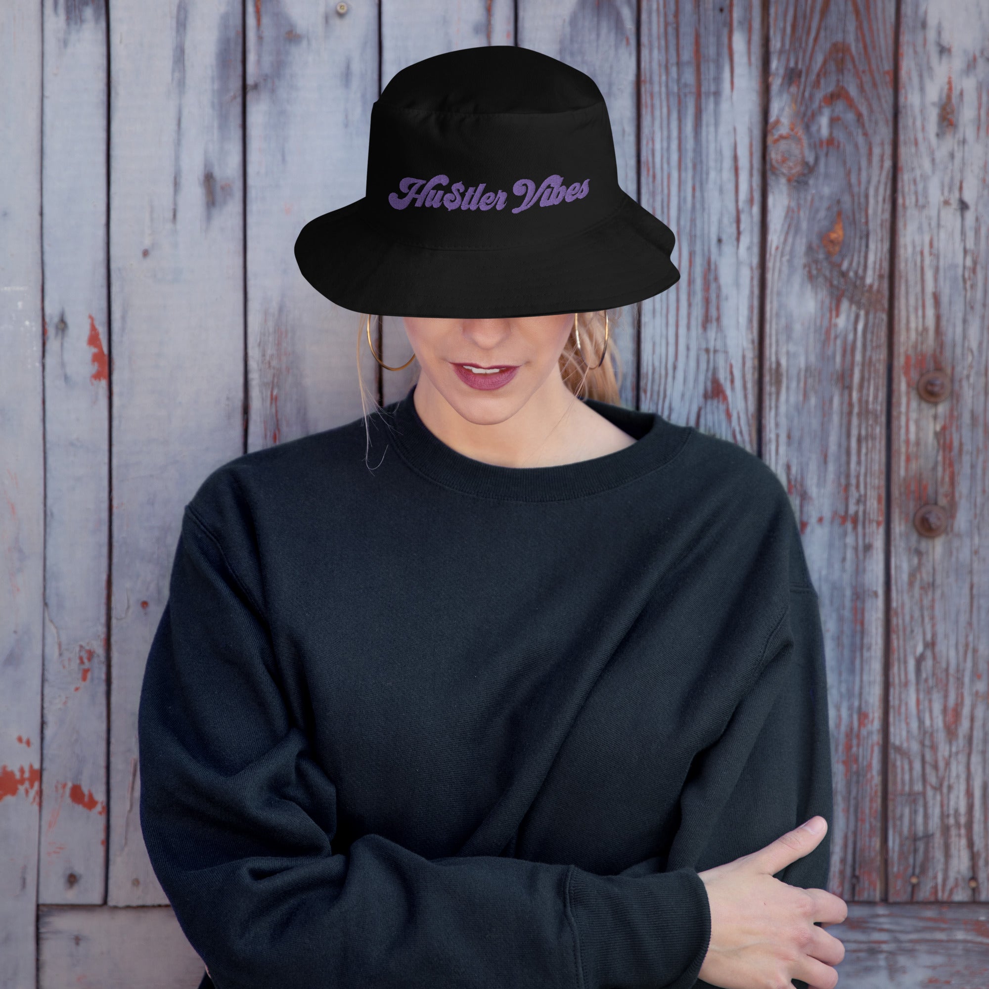 Married To The Mob x Diamond Supply Women Bucket Hat black